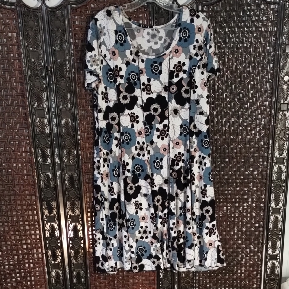 Floral Swing Dress with Blue, Black & White Print Sami Jo 1X
